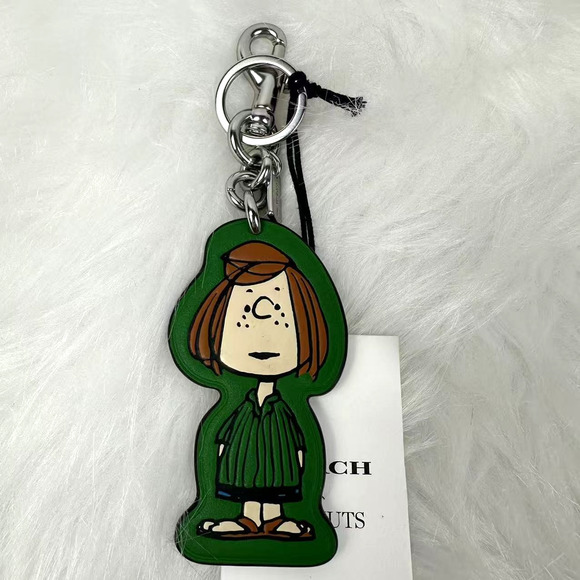 Coach X Peanuts CBG56 Linus Bag Charm Keychain Green 2025 75th Anniversary NWT - Picture 2 of 5